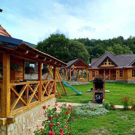Apartment Mateja Μόκρα Γκόρα Εξωτερικό φωτογραφία