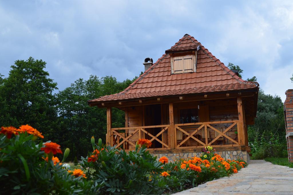 Apartment Mateja Μόκρα Γκόρα Εξωτερικό φωτογραφία